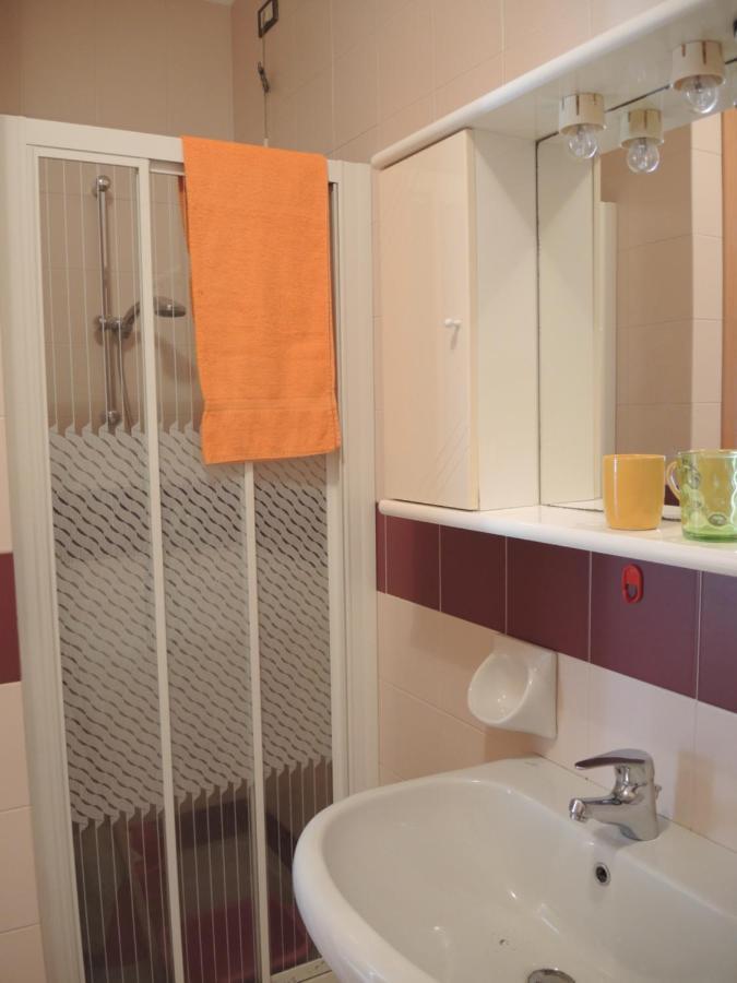 Residence Delle Terme Бибионе Екстериор снимка